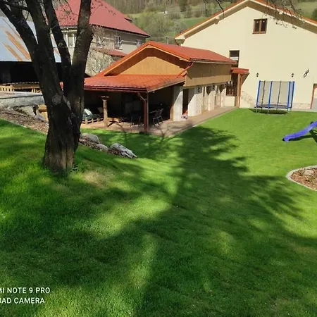 Matzo Lodge